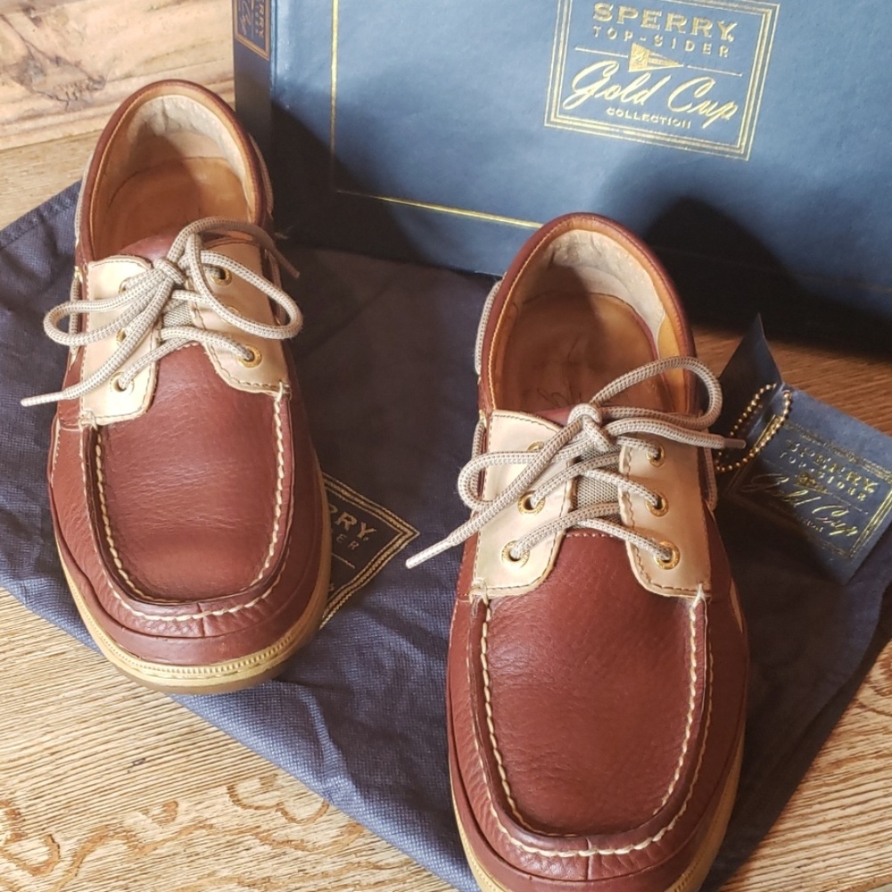 *SOLD* Sperry Gold Cup Boat Shoes